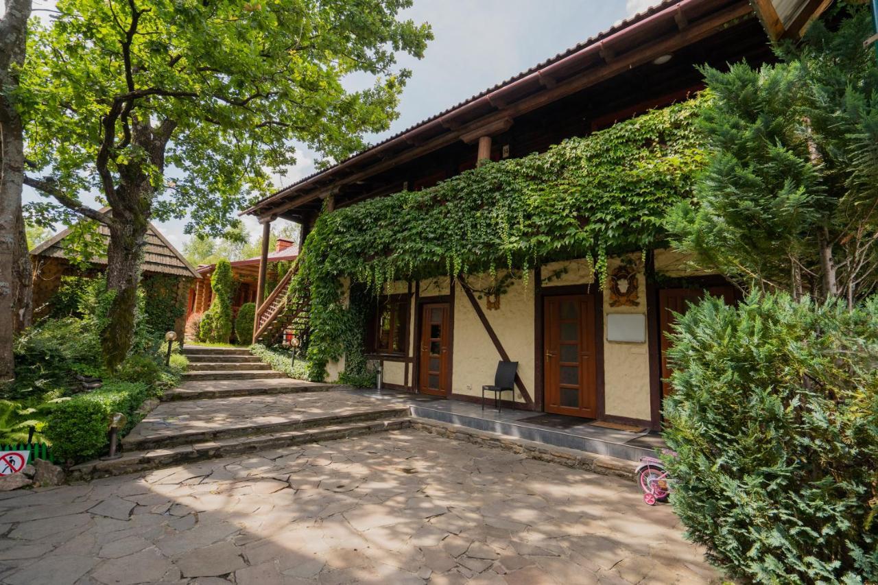 Villa Garden Hotel Királyfiszállás Kültér fotó