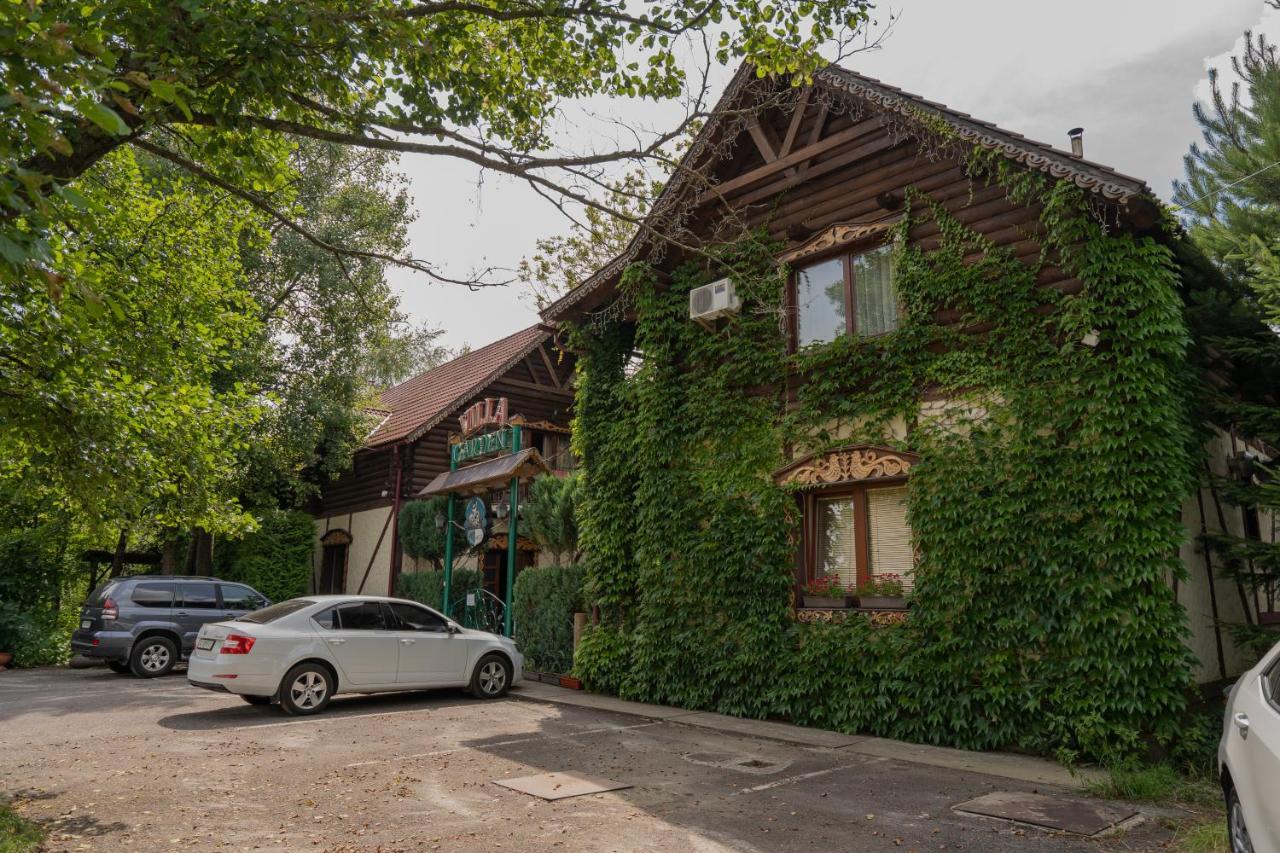 Villa Garden Hotel Királyfiszállás Kültér fotó