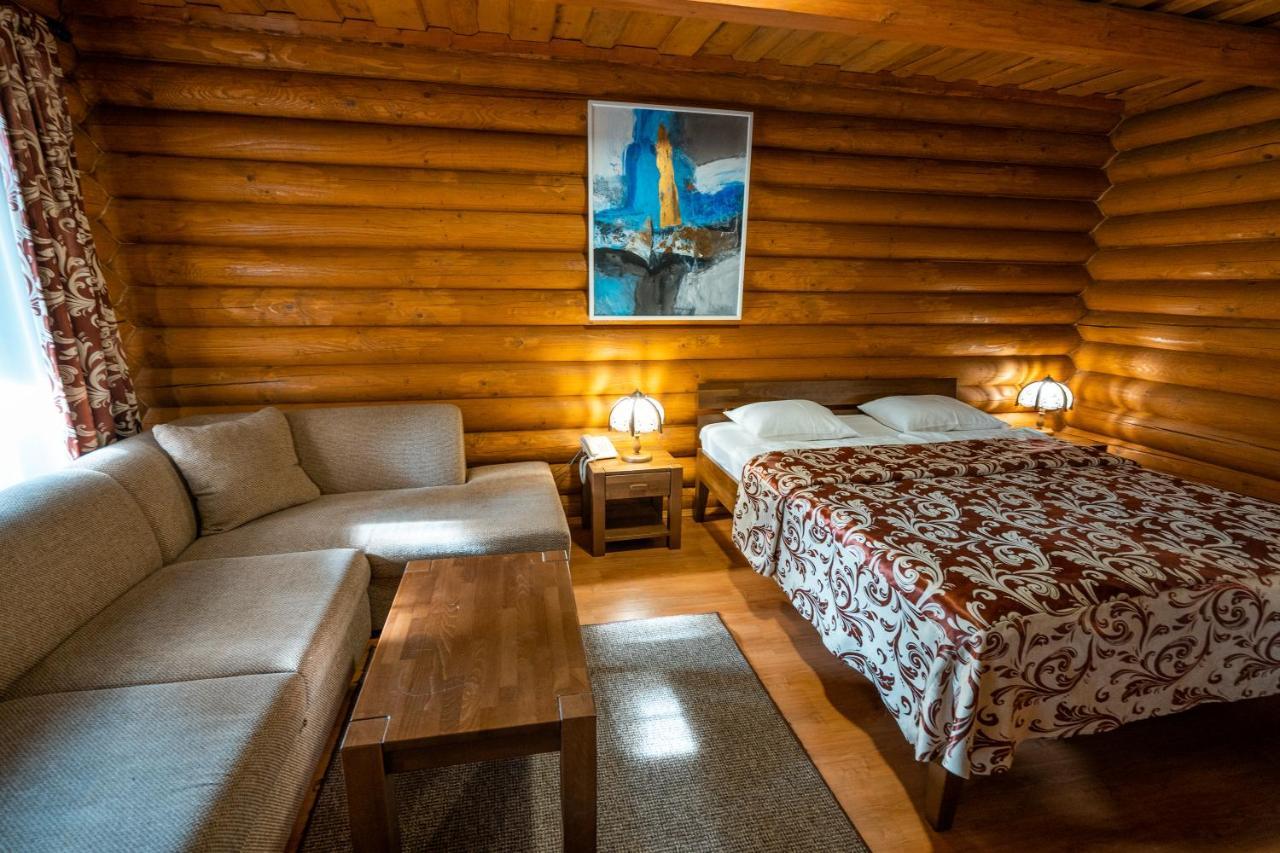 Villa Garden Hotel Királyfiszállás Kültér fotó